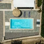 Villa Sun Drop 1 With Private Pool, 5-Min Walk To Drios Beach Drios