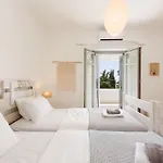 Sun Drop 1 With Private Pool, 5-Min Walk To Drios Beach *