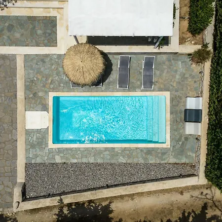 Villa Sun Drop 1 With Private Pool, 5-min Walk To Drios