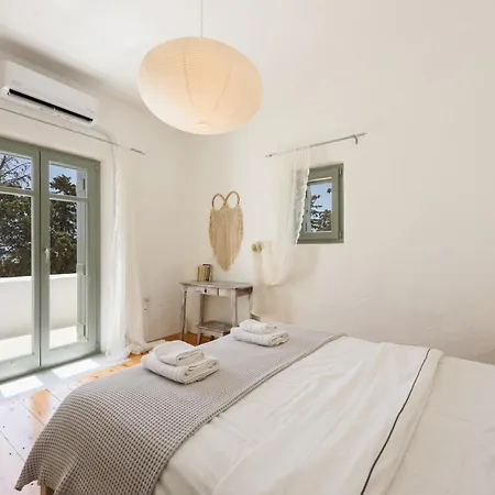 Villa Sun Drop 1 With Private Pool, 5-min Walk To